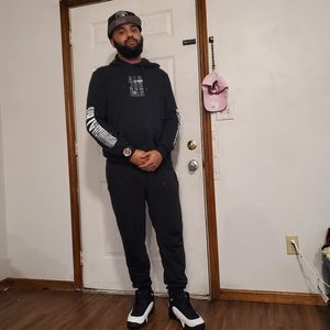 Meet your Posher, Tyrell